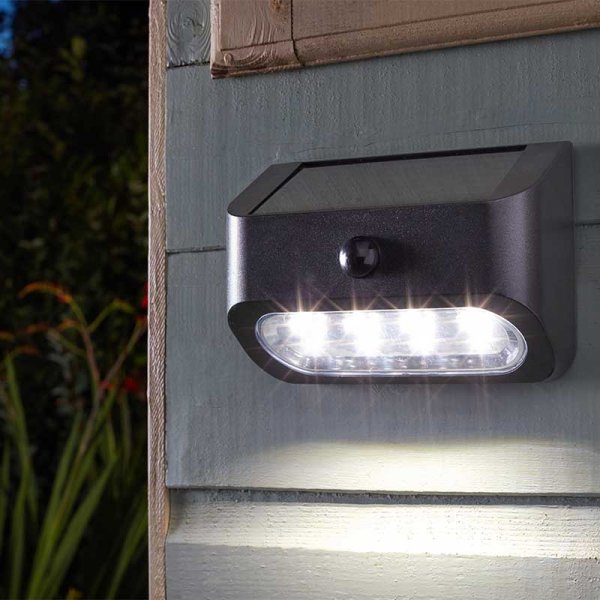 Premier Wall, Fence & Post Light 10L 4Pk