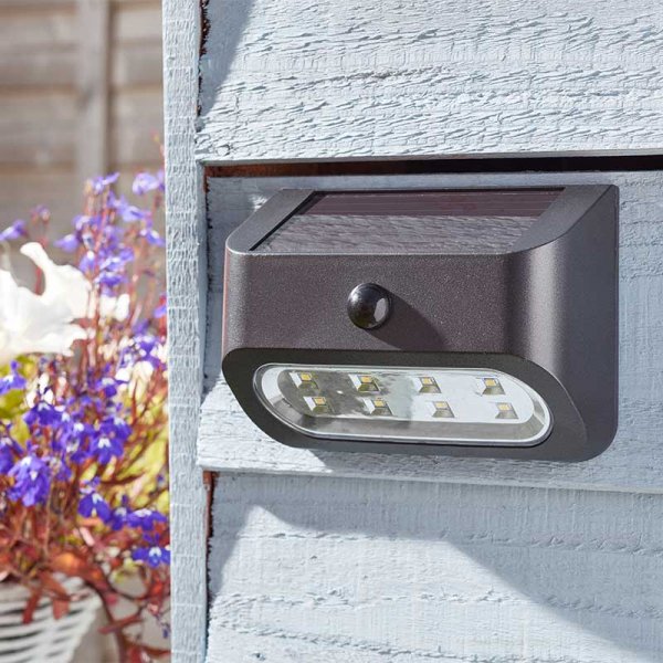 Premier Wall, Fence & Post Light 10L 4Pk