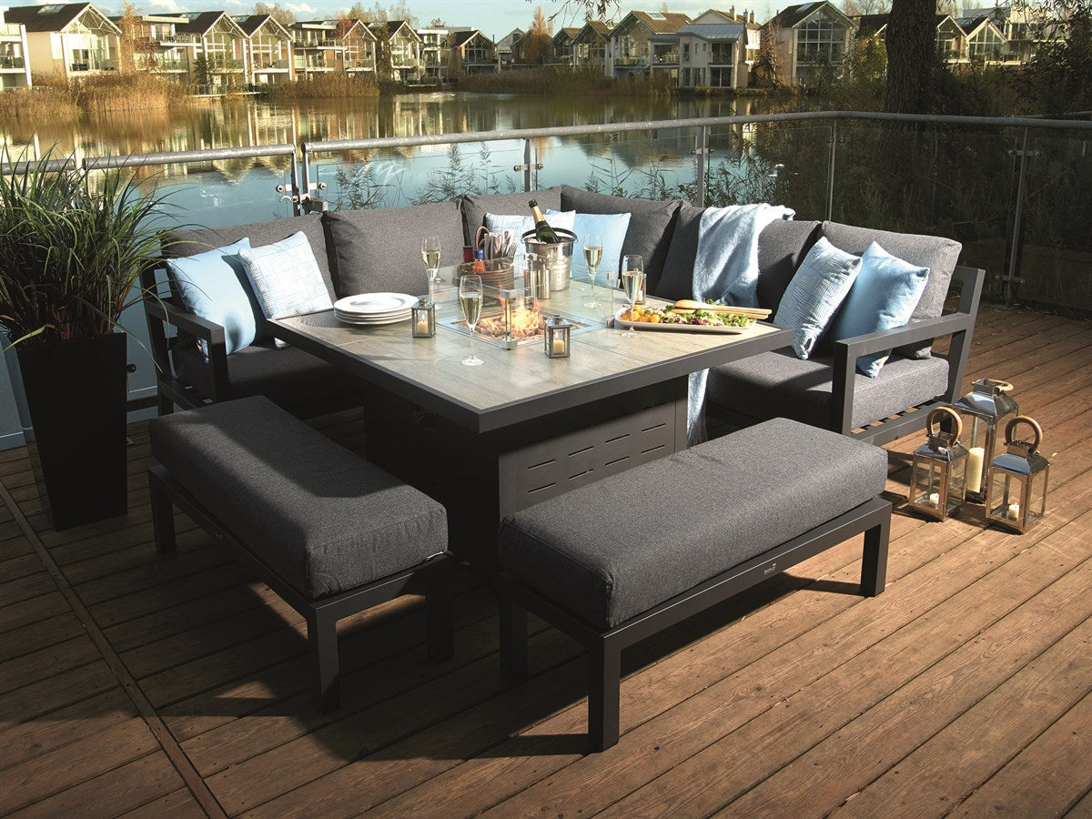 La Rochelle Square Firepit Set