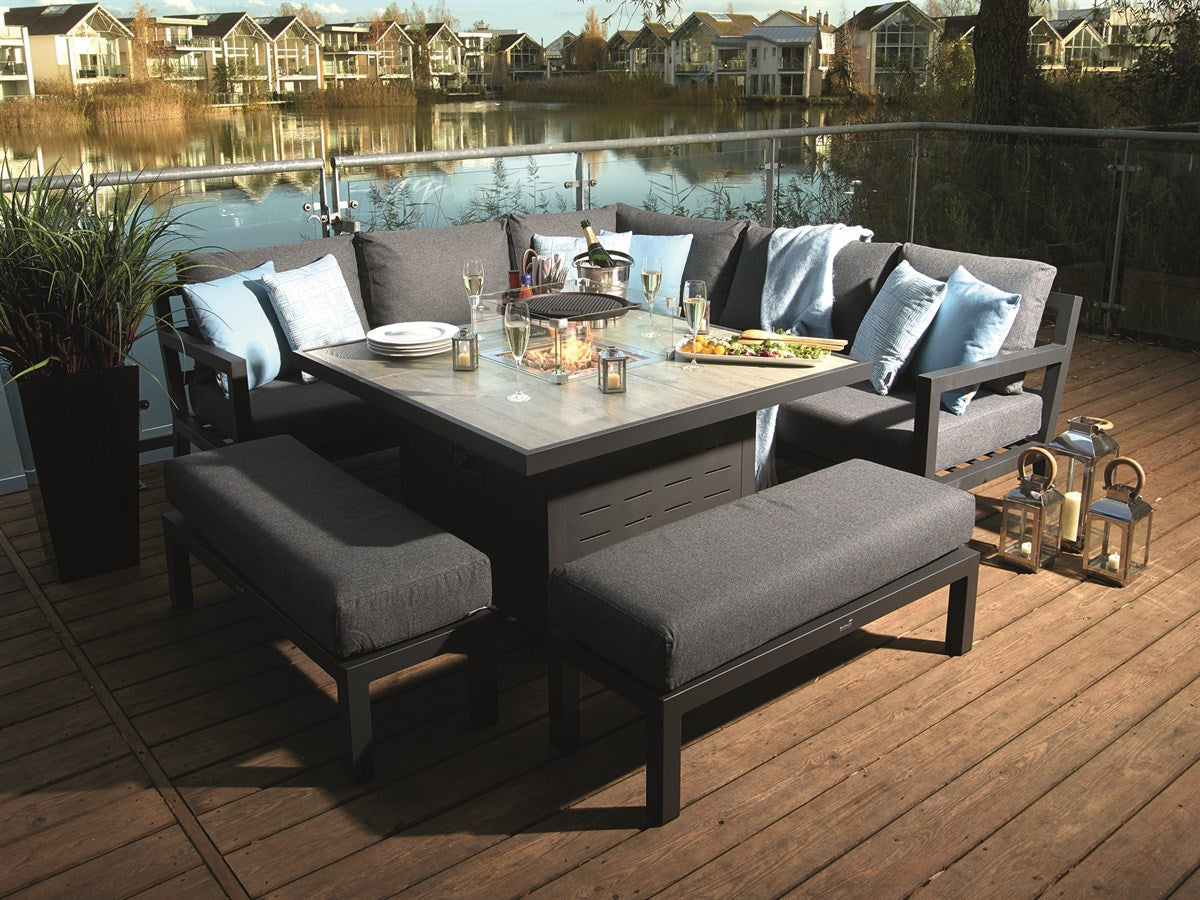 La Rochelle Square Firepit Set