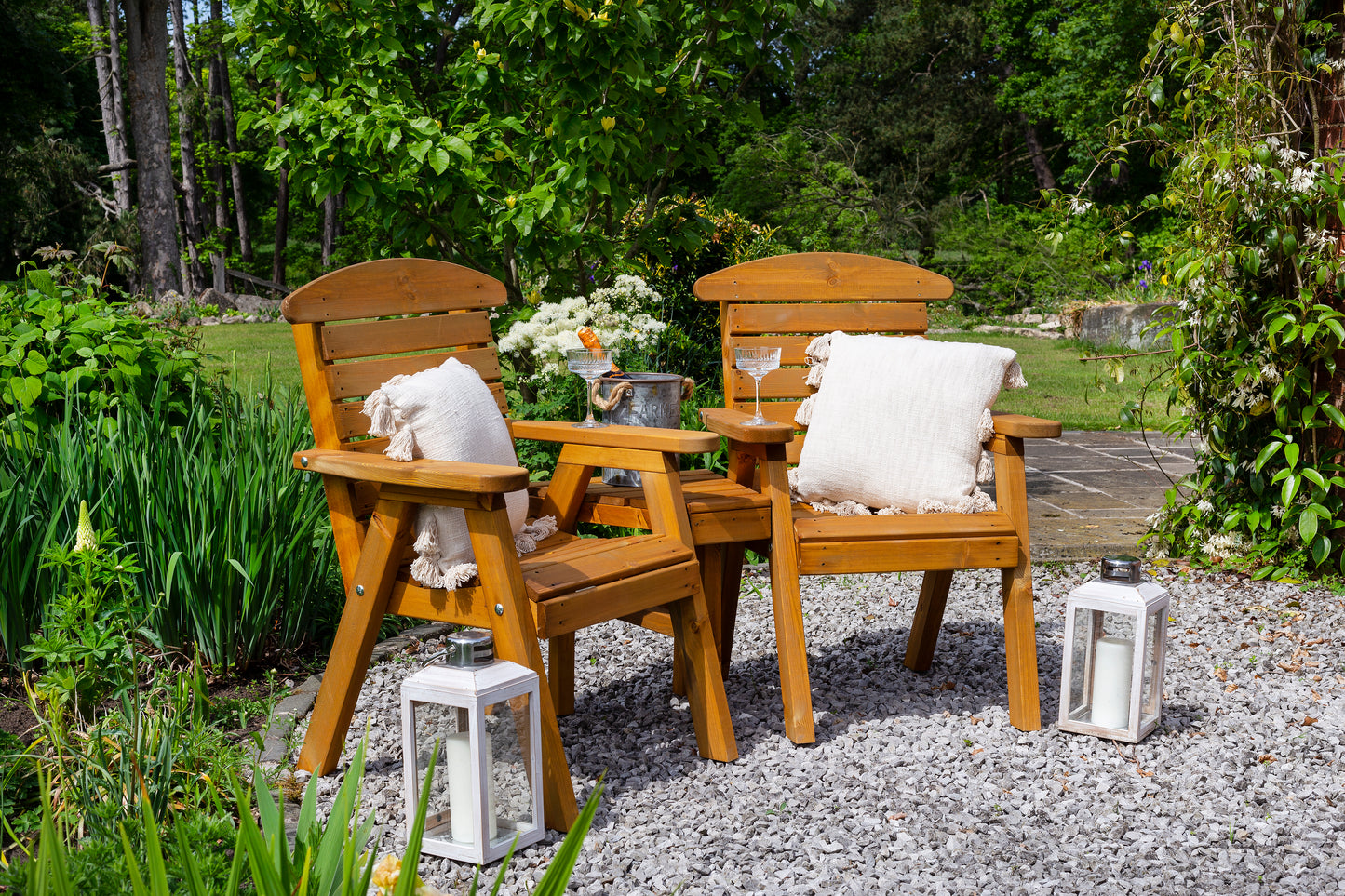 Hetton Companion Seat FSC