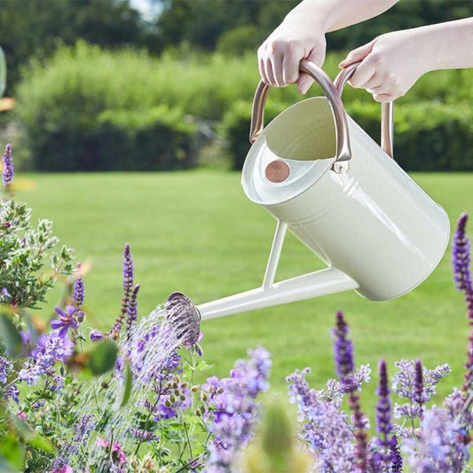 Watering Can Cream 4.5Lt