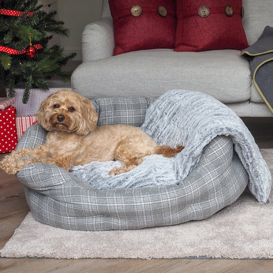 Grey Plaid M Oval Bed